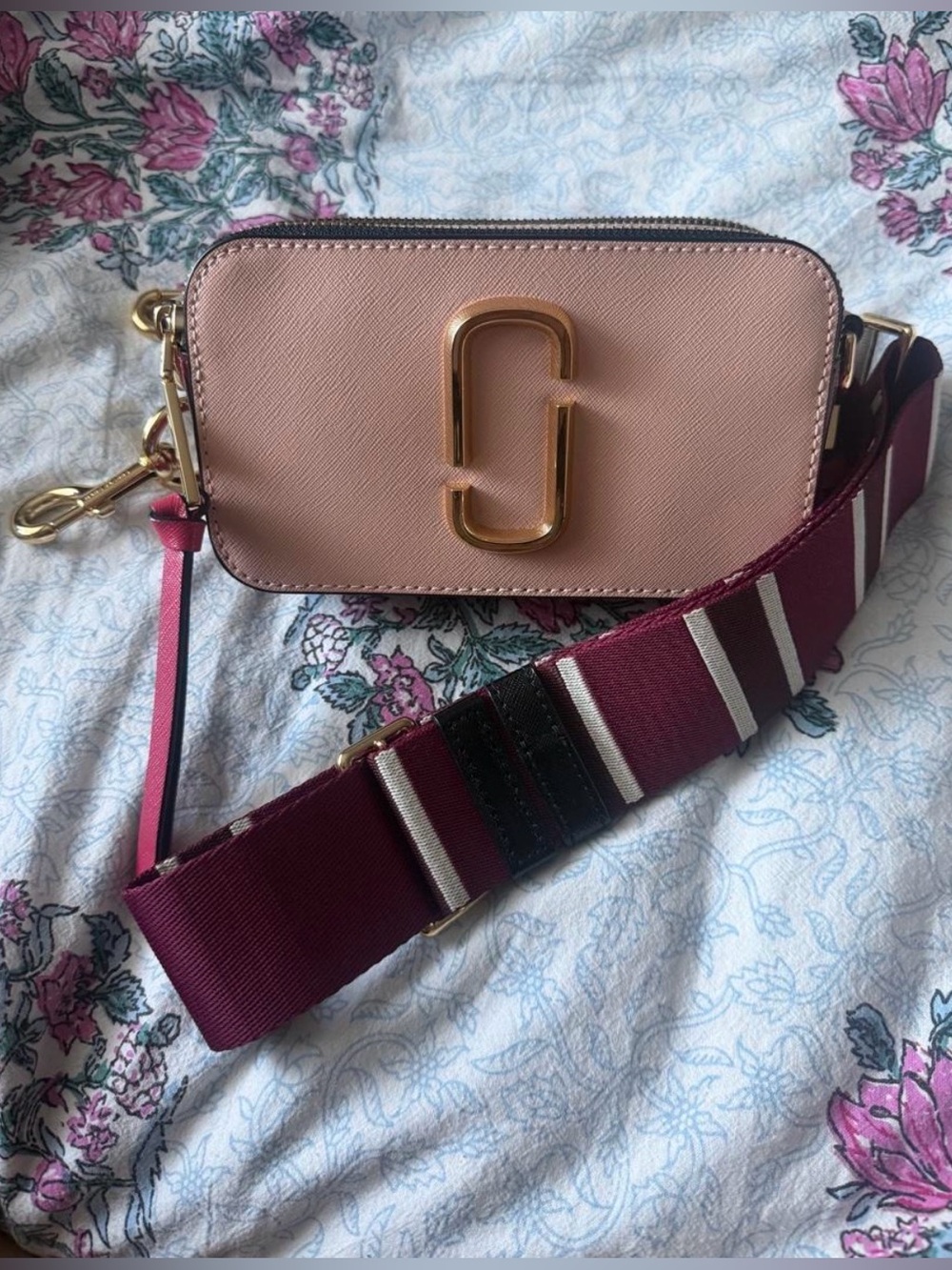Marc Jacobs Blush Pink Snapshot Crossbody with Burgundy Stripe Strap ❤️🩷